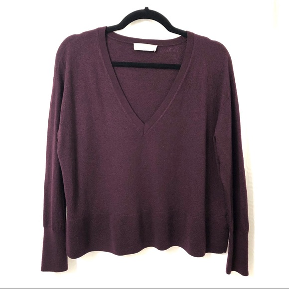 Everlane Sweaters - Everlane Boxy V Neck Plum Wool Sweater sz L